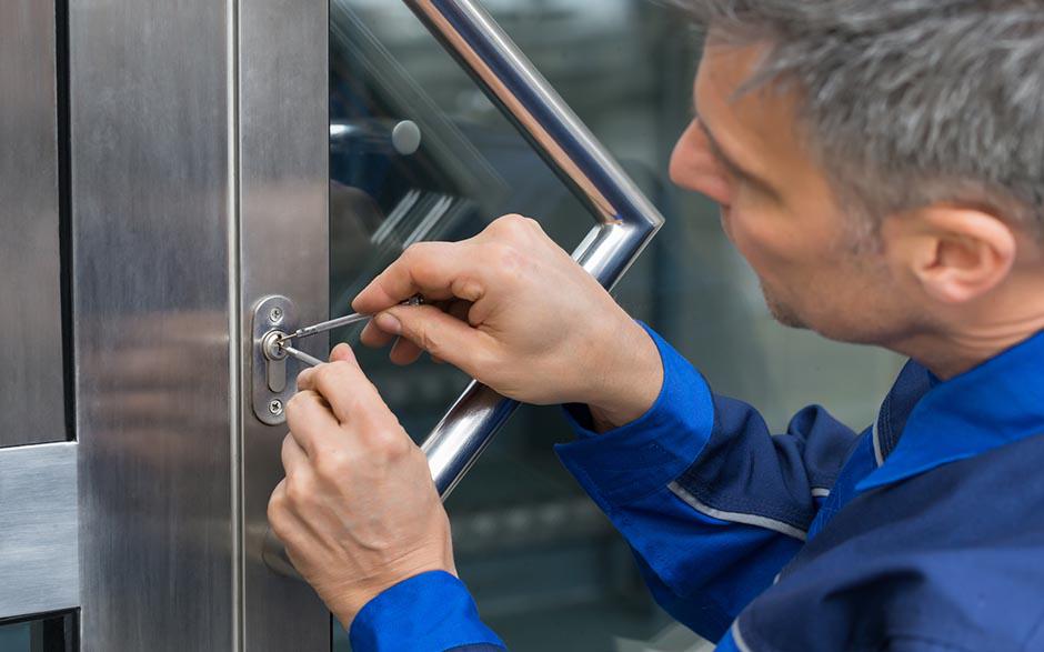 ouvrir une porte sans clef Pantin